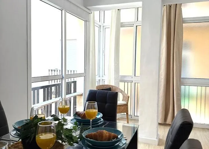 García Briz ! Apartamento Málaga
